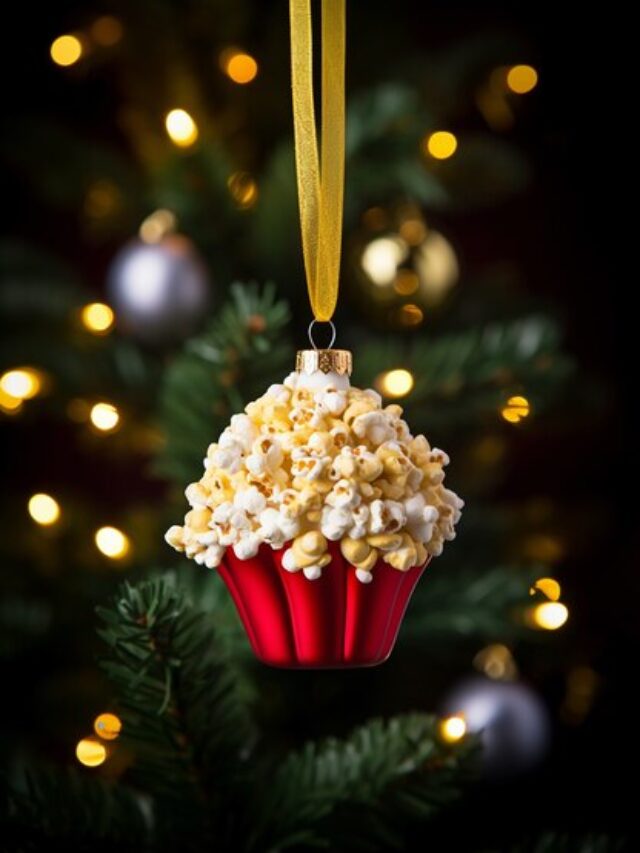 christmas-tree-popcorn-ornament_23-2150902827