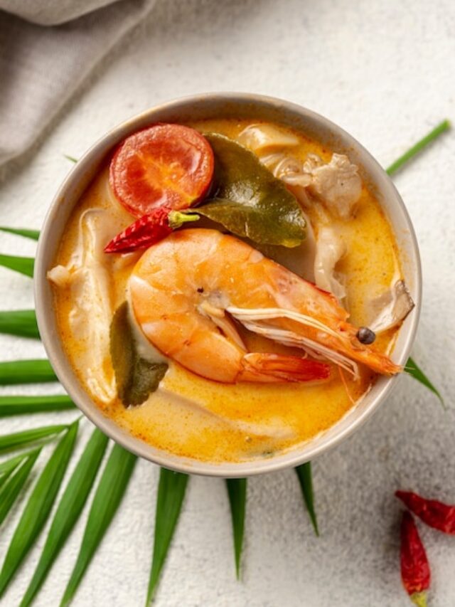 flat-lay-soup-bowl-with-shrimp_23-2148377445