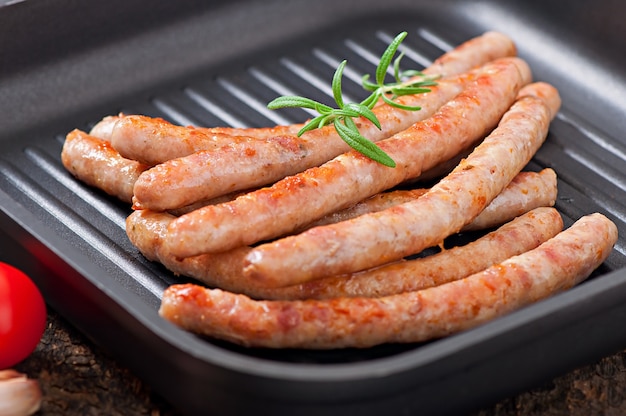 How Long to Cook Raw Chicken Sausage in Air Fryer