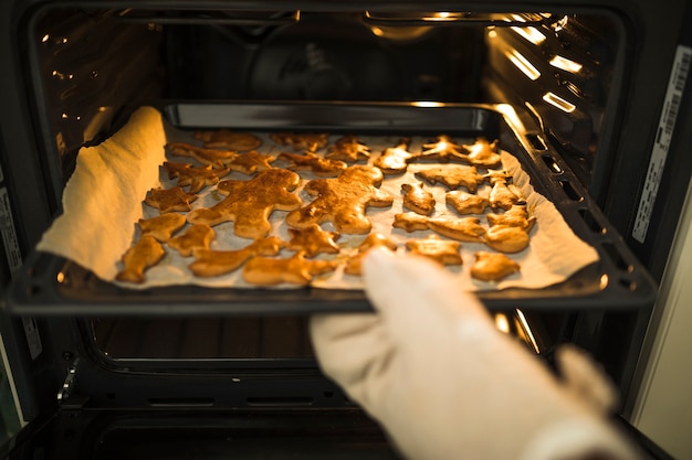 How Long to Cook Mac and Cheese in Convection Oven?